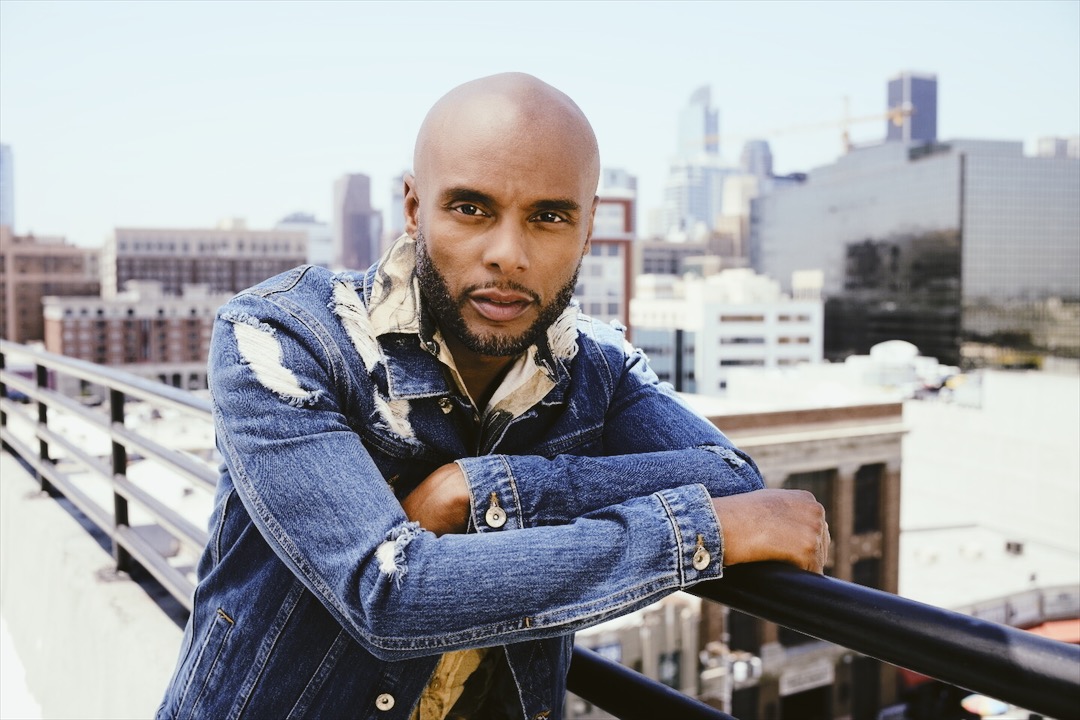 LIVE! Q&A With R&B Singer Kenny Lattimore - Nekia Nichelle | On-Air TV ...